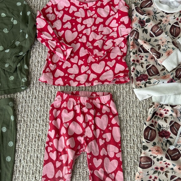 Matching sets bundle! - Picture 3 of 8